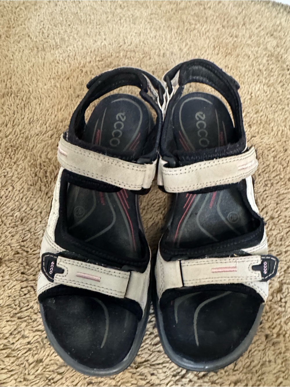 Ecco Off-road Women Nubuck Yucatán Walking Sandal Hook-and-Loop size 9 Outdoor